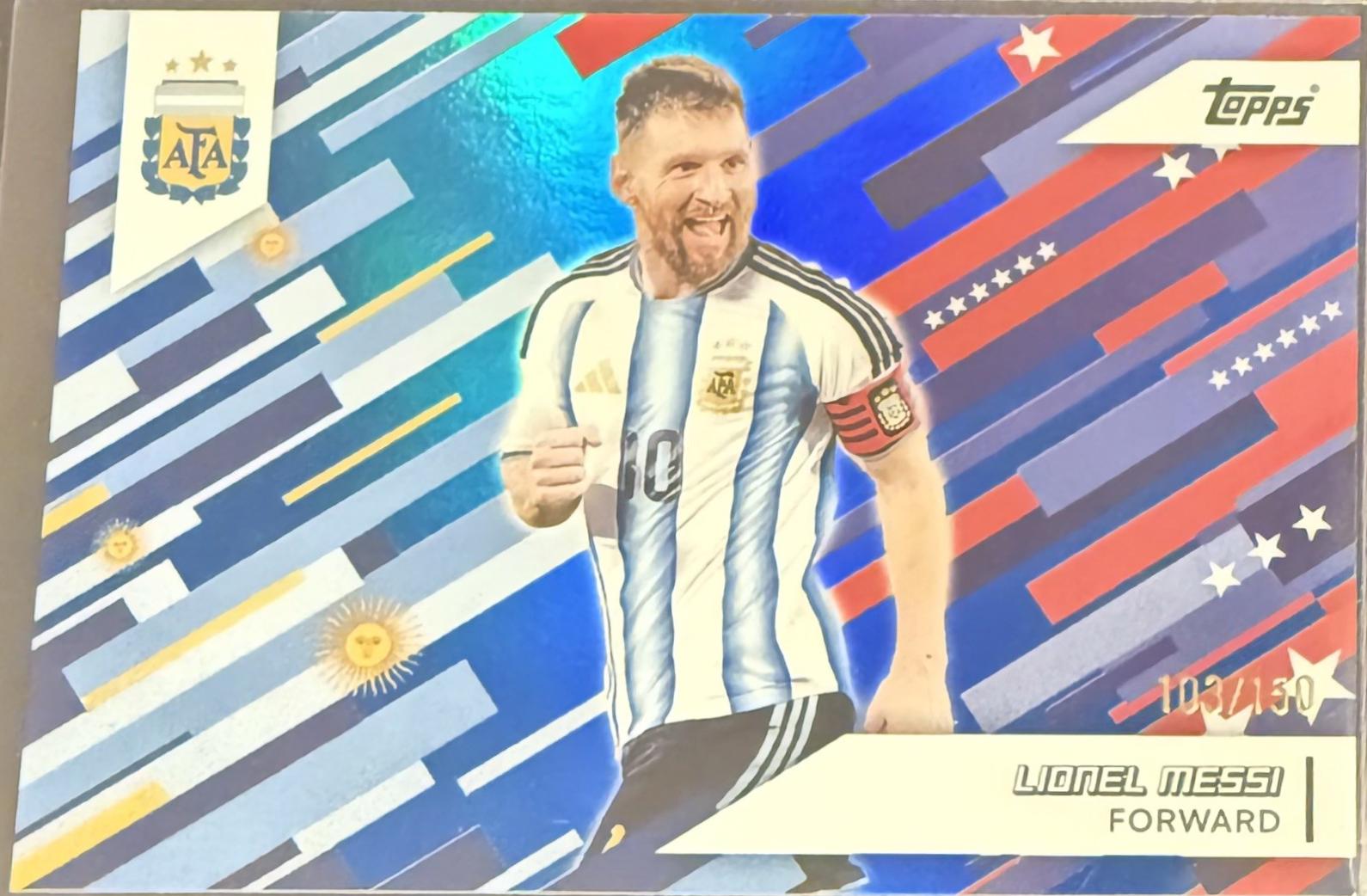 Lionel Messi [Blue Rainbow Foil] #31