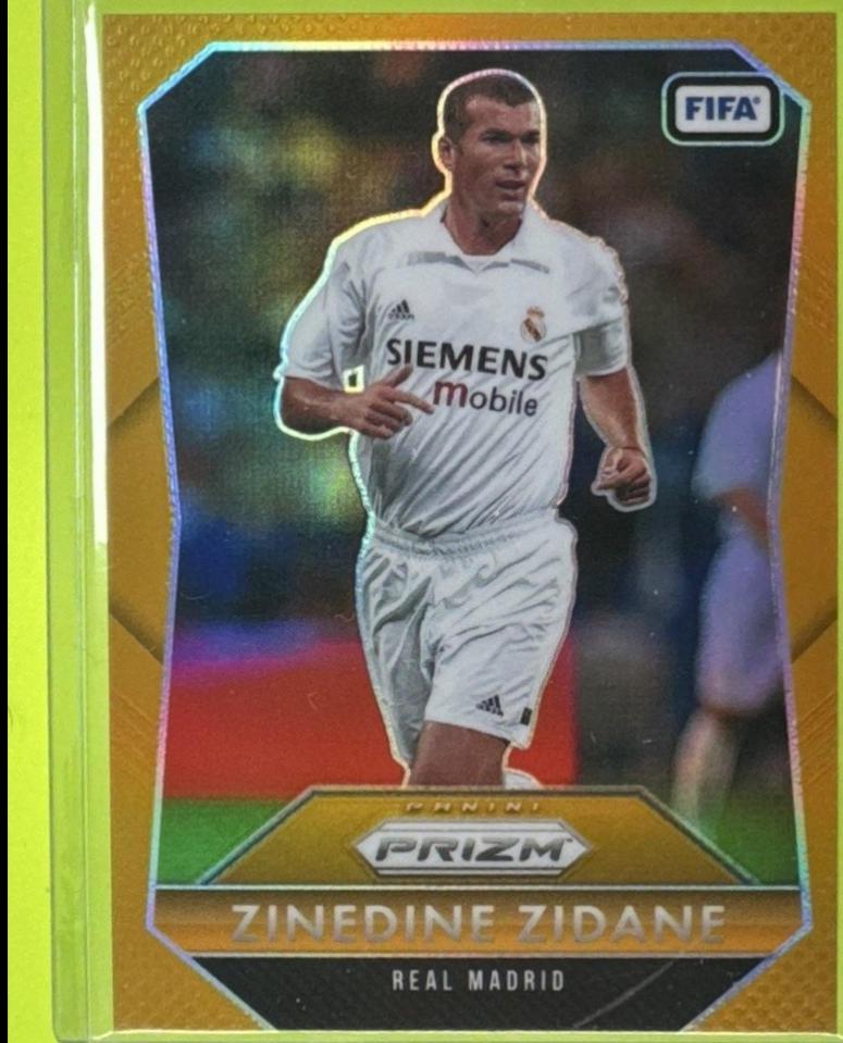 Zinedine Zidane [Gold] #17