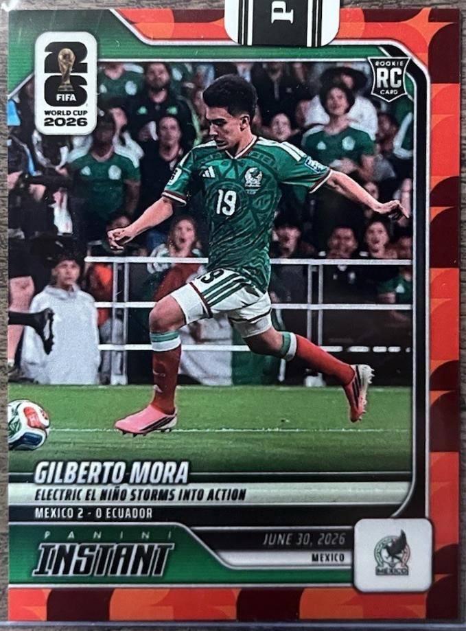 Gilberto Mora [Red] #179