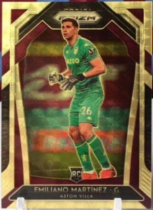 Emiliano Martinez [Gold Power Prizm] #271