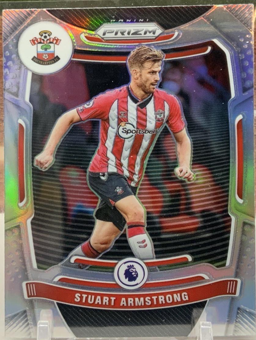 Stuart Armstrong [Silver Prizm] #111