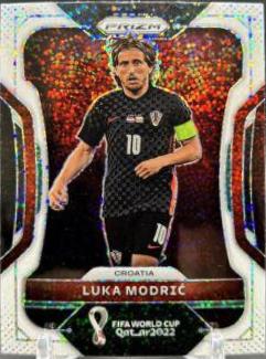 Luka Modric [White Sparkle] #61