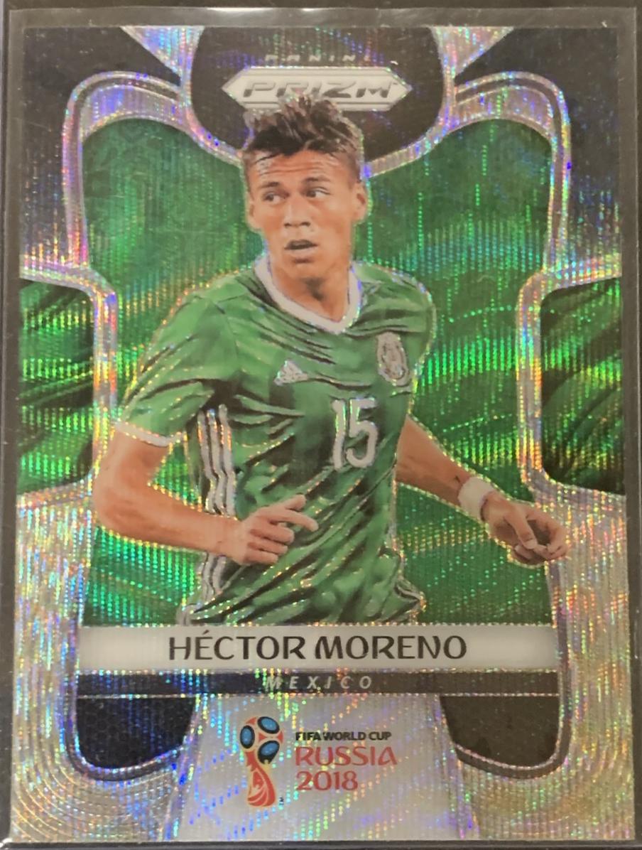 Hector Moreno [Black & Gold Wave] #132