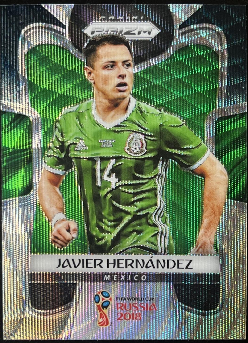 Javier Hernandez [Black & Gold Wave] #127