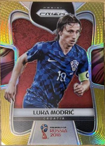 Luka Modric [Gold Prizm] #229