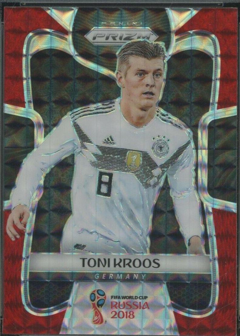 Toni Kroos [Red Mosaic Prizm] #99