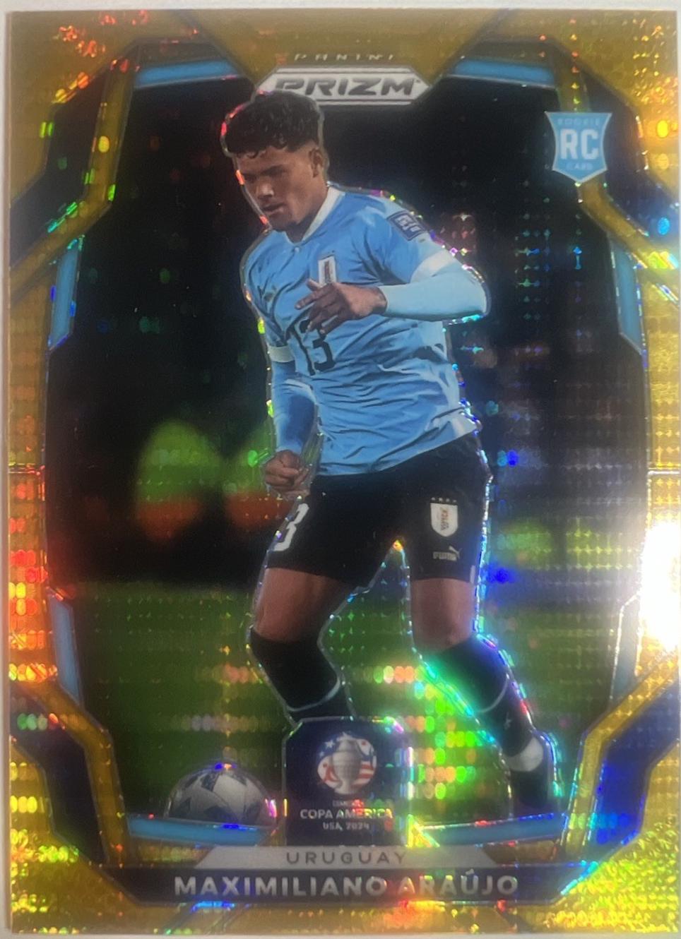 Maximiliano Araujo [Gold] #102