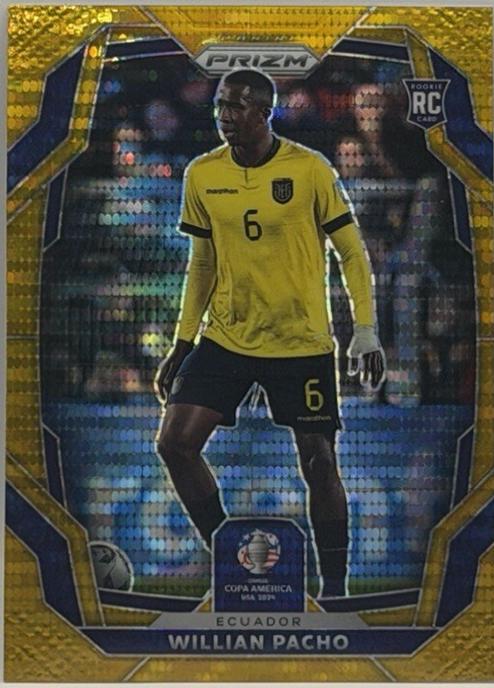 Willian Pacho [Gold Pulsar] #68