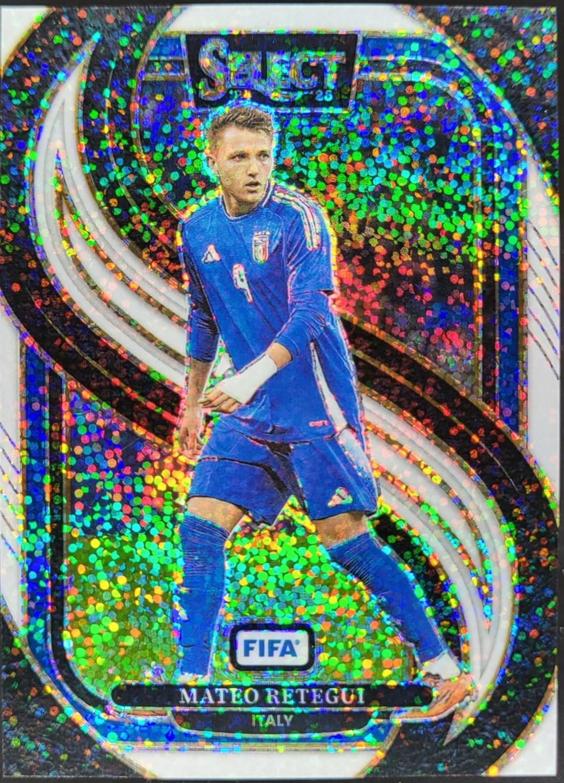 Mateo Retegui [White Sparkle] #185