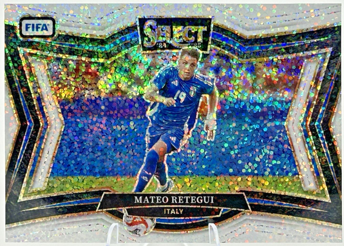 Mateo Retegui [White Sparkle] #202