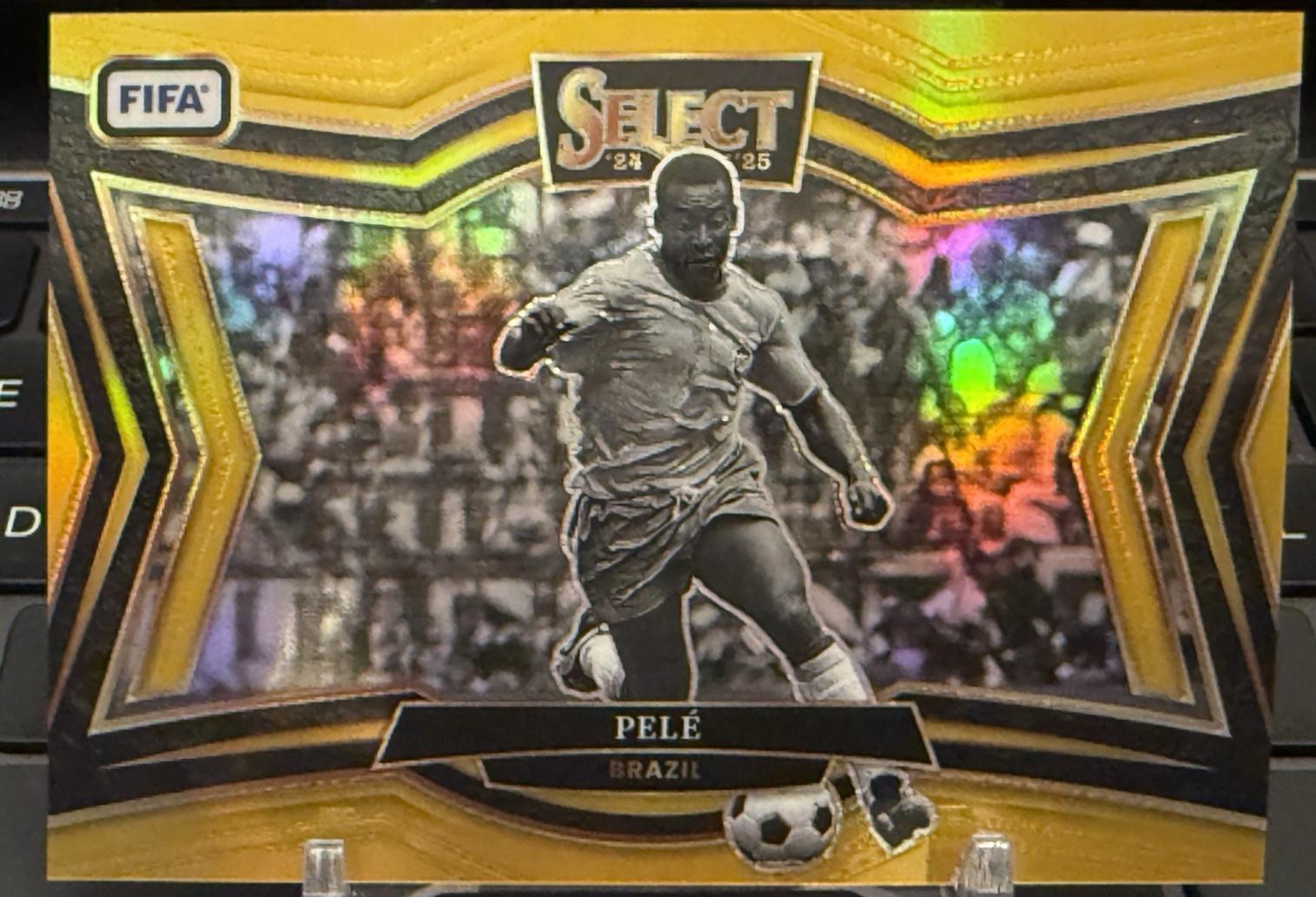 Pele [Gold] #250