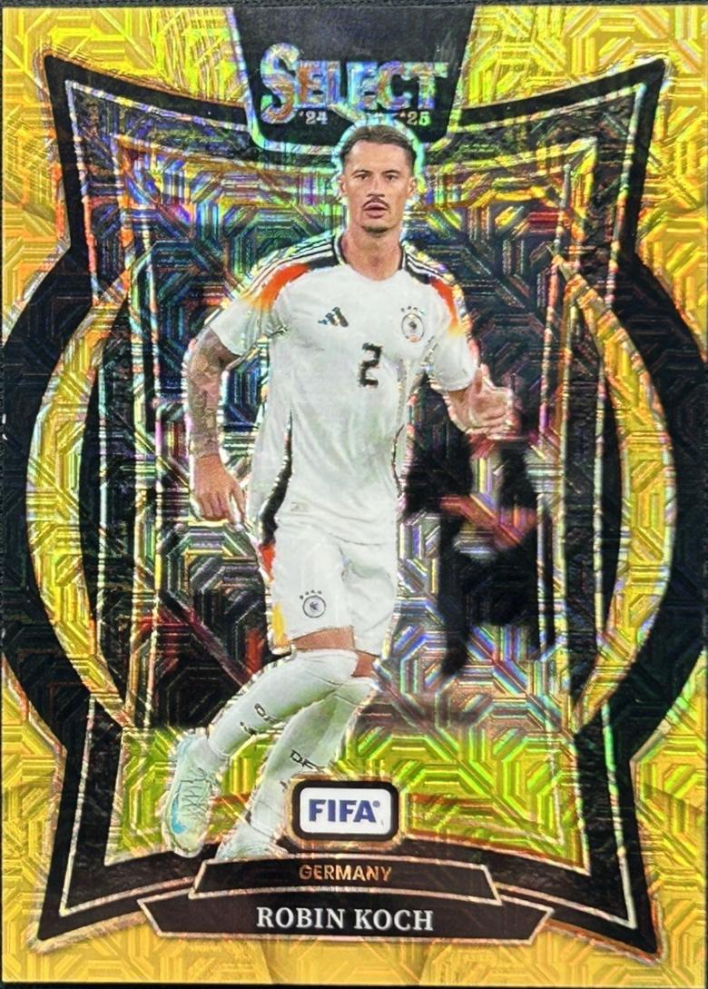 Robin Koch [Gold Mojo] #75