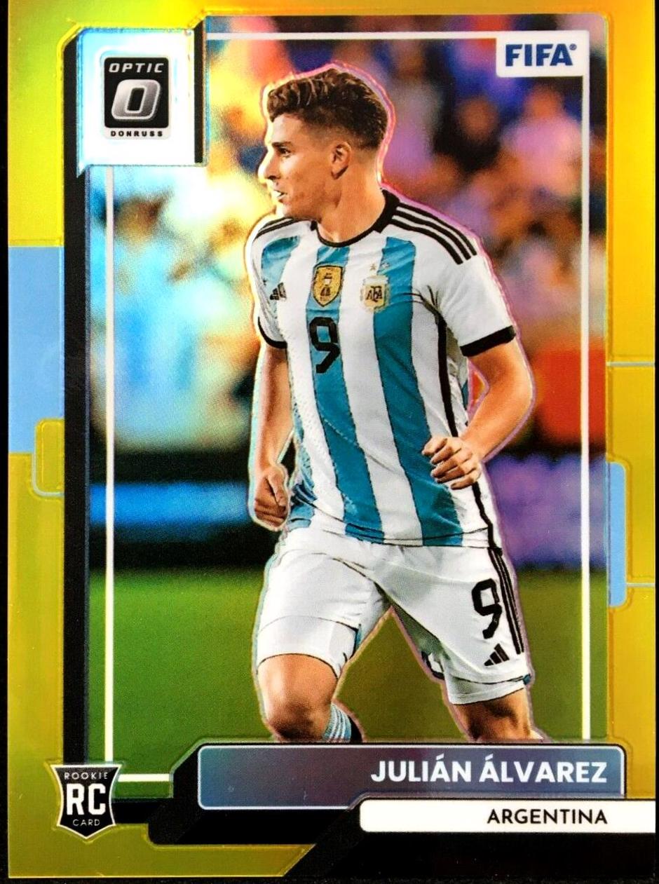 Julian Alvarez [Optic Gold] #8