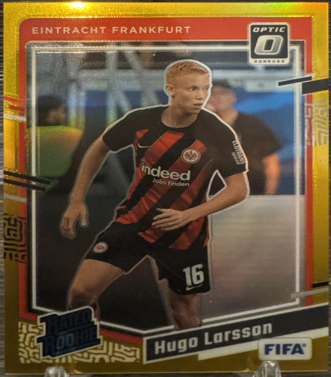 Hugo Larsson [Gold Optic] #188
