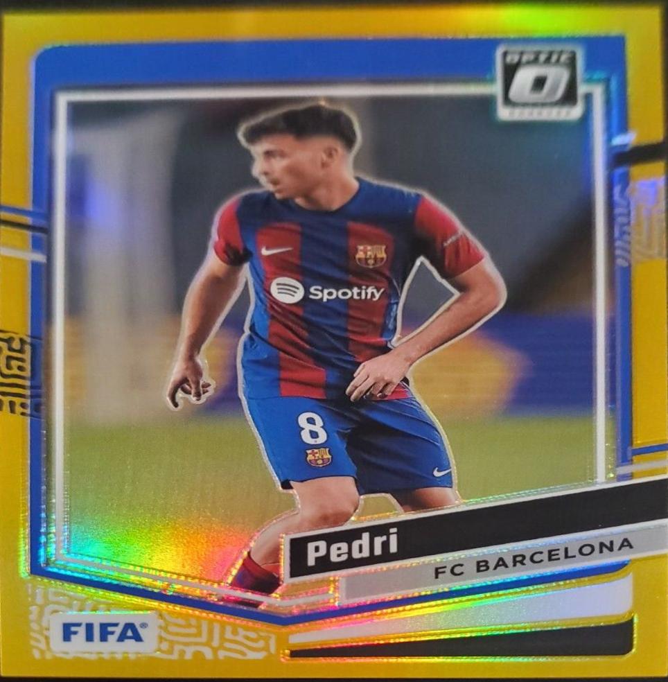 Pedri [Gold Optic] #117
