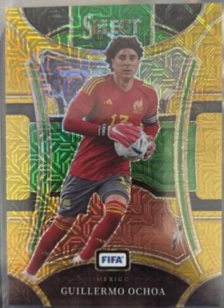 Guillermo Ochoa [Gold Mojo] #192