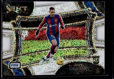 Vitor Roque [White Sparkle] #249