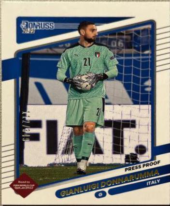Gianluigi Donnarumma [Press Proof Gold] #77