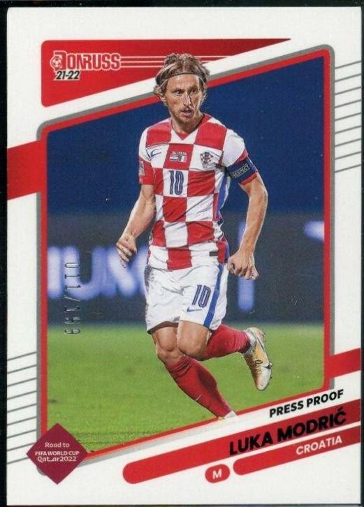 Luka Modric [Press Proof Purple] #37