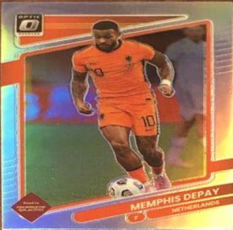 Memphis Depay [Optic Holo] #98
