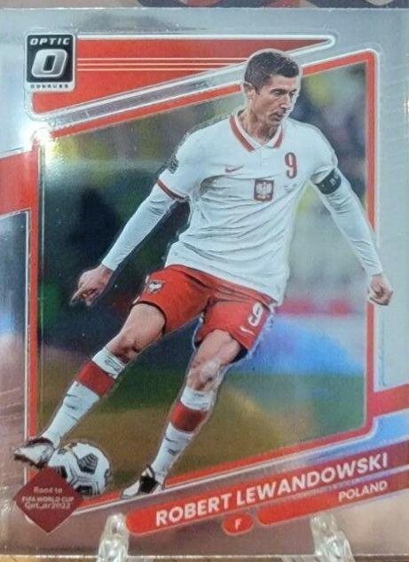 Robert Lewandowski [Optic Holo] #108