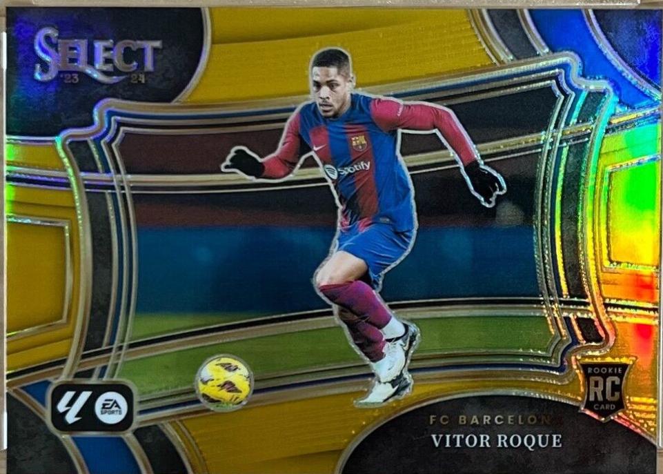 Vitor Roque [Gold] #234