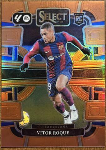 Vitor Roque [Orange] #29