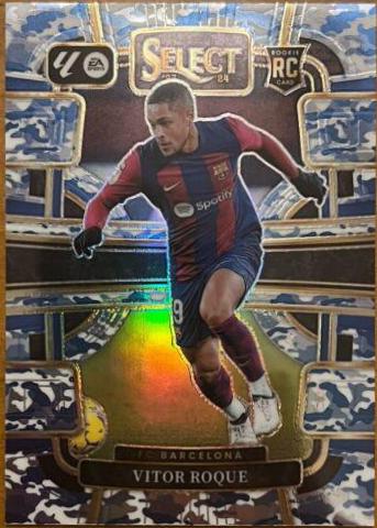 Vitor Roque [Winter Camo] #29