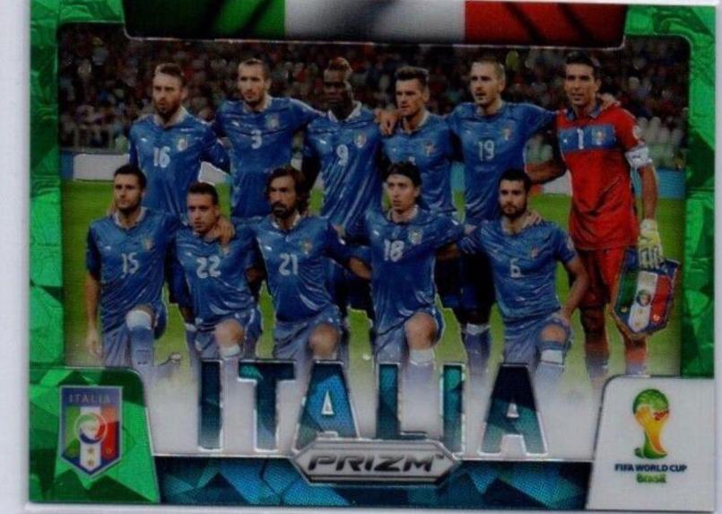 Ezequiel Lavezzi [Green Crystal Prizm] #10