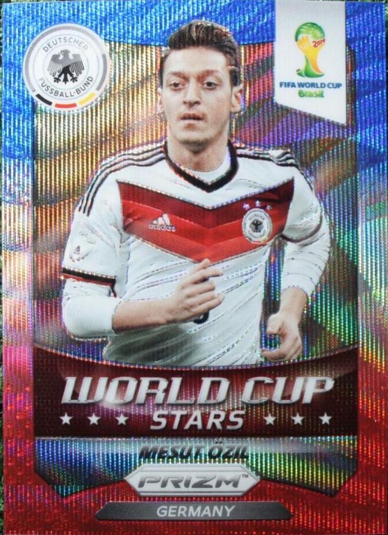 Mesut Ozil [Red White Blue Power Plaid] #18