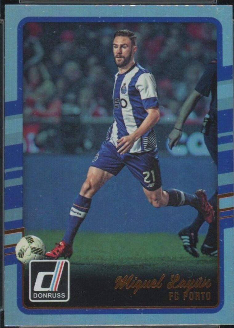 Miguel Layun [Holographic] #82