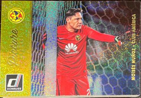 Moises Munoz [Gold] #43