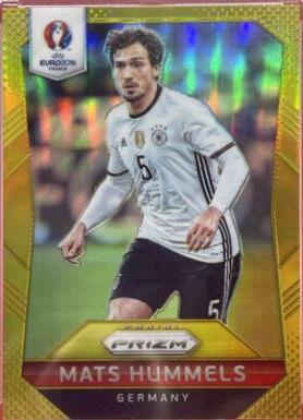Mats Hummels [Gold Prizm] #48