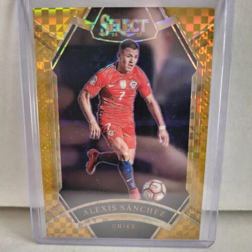 Alexis Sanchez [Gold Prizm] #204