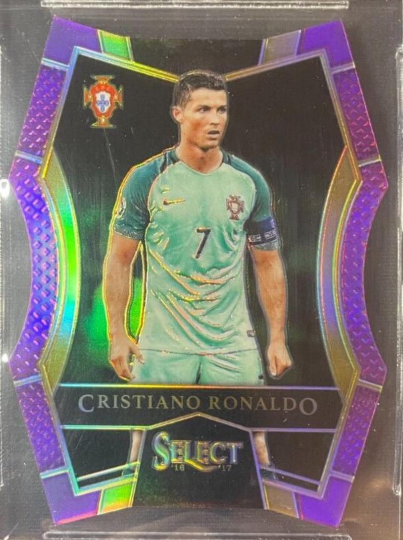 Cristiano Ronaldo [Purple Prizm Die Cut] #154