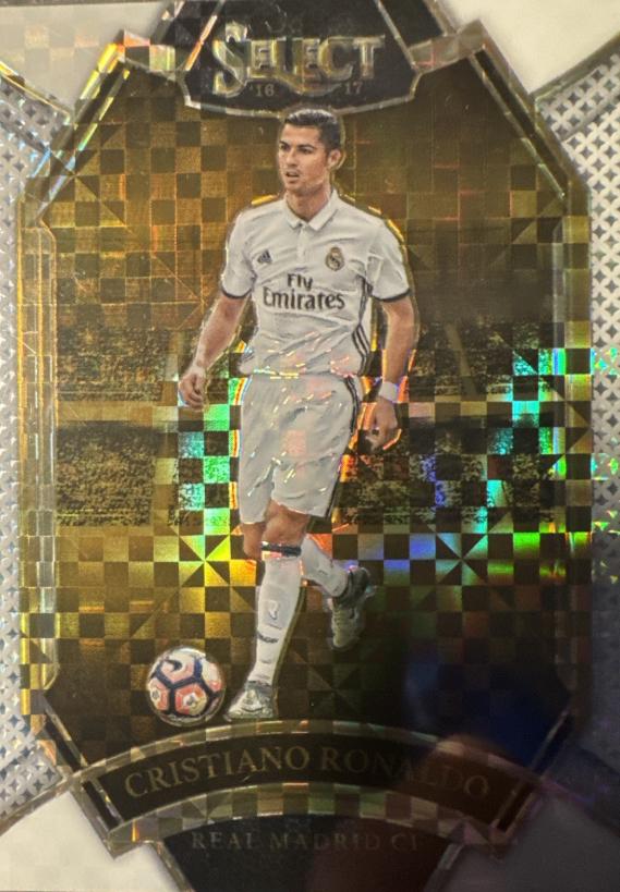 Cristiano Ronaldo [White Prizm] #300