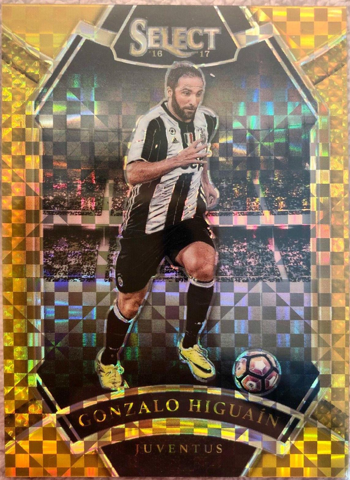 Gonzalo Higuain [Gold Prizm] #243