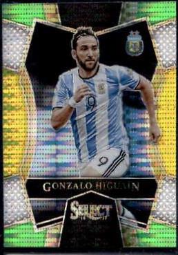 Gonzalo Higuain [Green Prizm Die Cut] #194