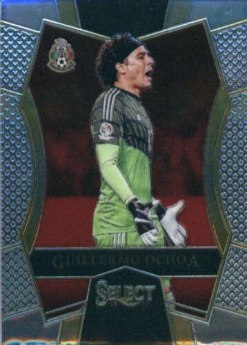 Guillermo Ochoa #102