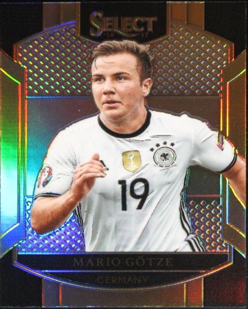 Mario Gotze [Silver Prizm] #22
