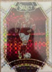 Mats Hummels [White Prizm] #252