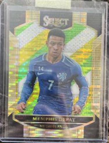 Memphis Depay [Multi Color Prizm] #33