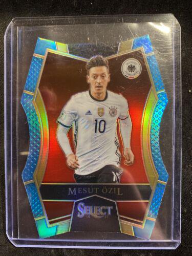 Mesut Ozil [Light Blue Prizm Die Cut] #110