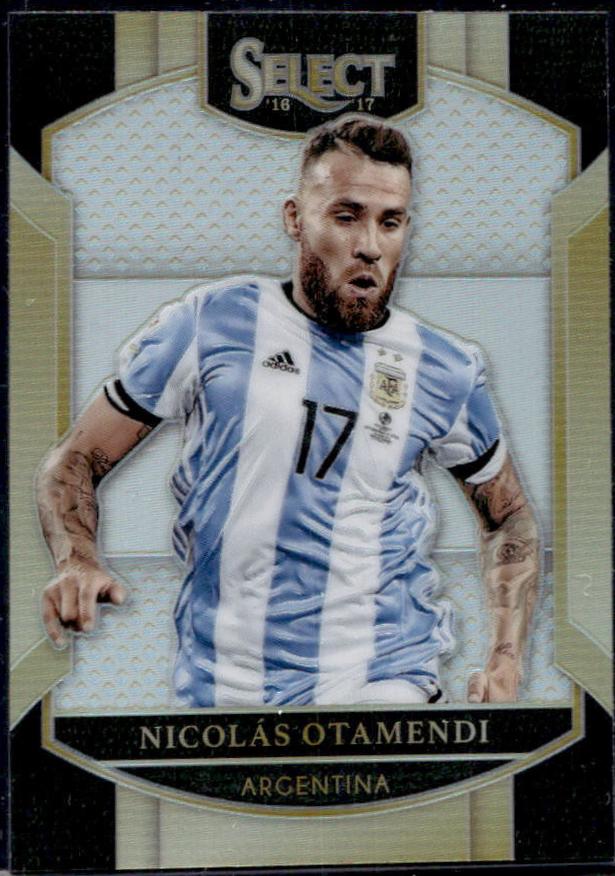 Nicolas Otamendi [Silver Prizm] #46