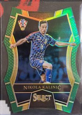 Nikola Kalinic [Green Prizm Die Cut] #132