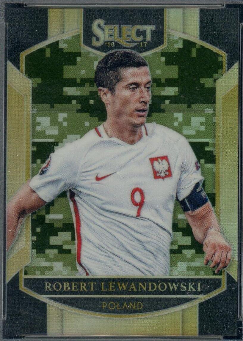 Robert Lewandowski [Camo Prizm] #5