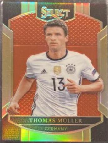 Thomas Muller [Red Prizm] #75
