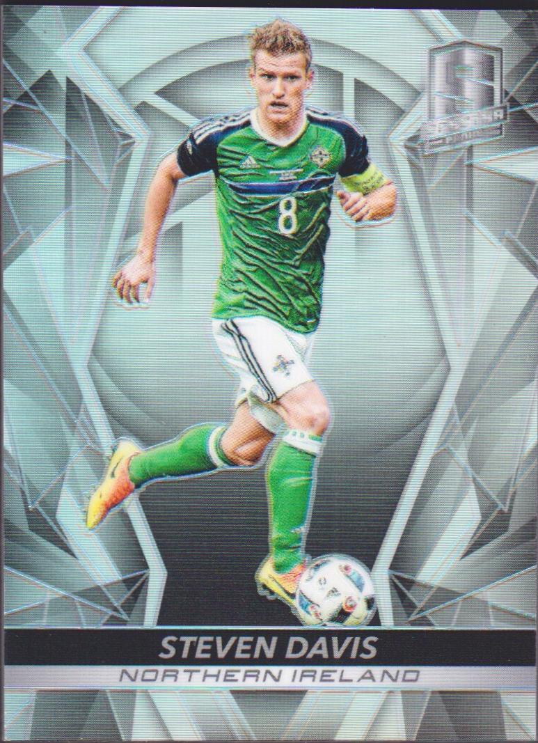 Steven Davis #90