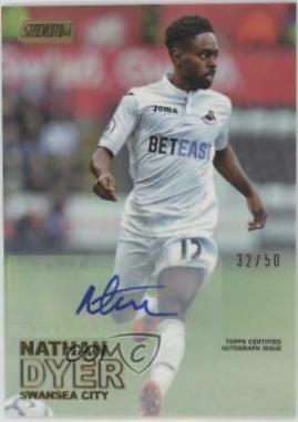 Nathan Dyer [Autograph Gold Foil] #89