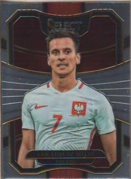 Arkadiusz Milik #19